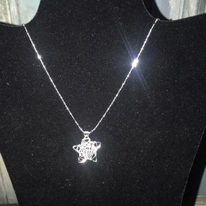 New star necklace W/sterling silver Chain